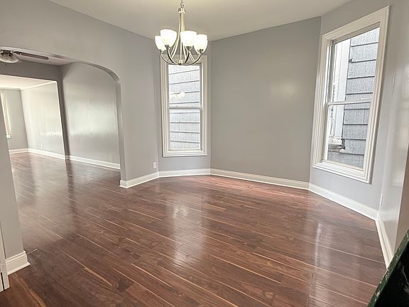 5th image of 1056 N Parkside Ave APT 1
