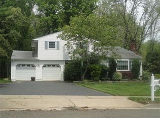 21 Bosko Dr, East Brunswick, NJ 08816