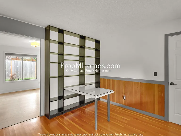 1448 Greentree Cir — Photo 11