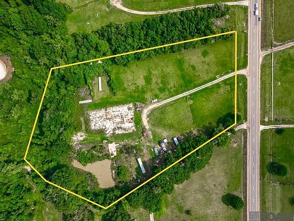3rd image of 21717 Plank Rd