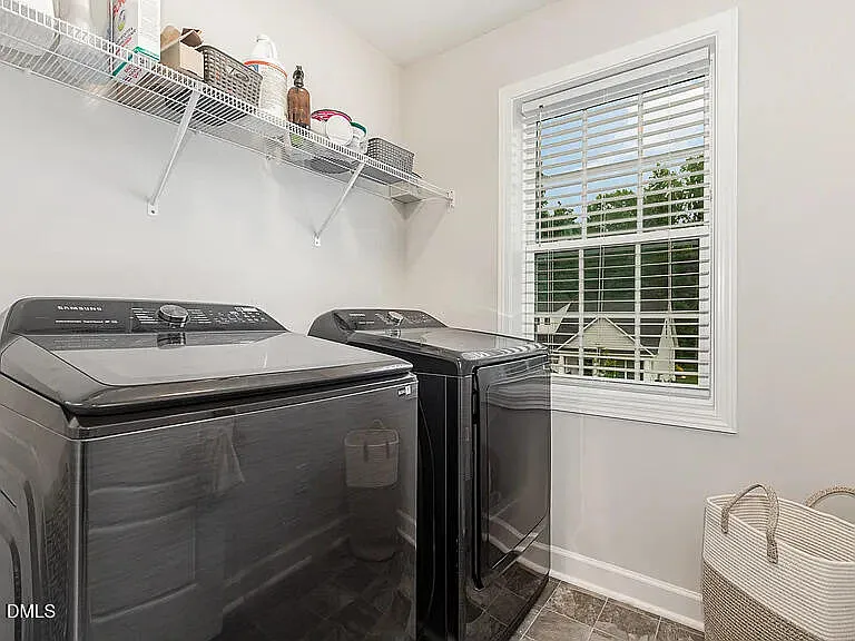 325 Whetstone Dr — Photo 21