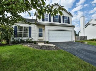 8773 Paulden Ct, Lewis Center, OH 43035