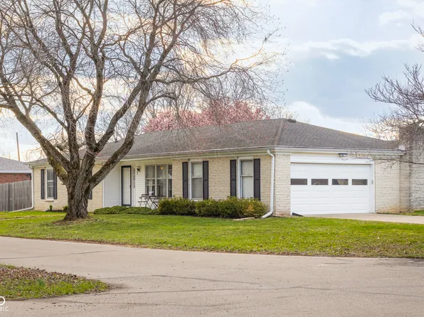 4690 Northeastern Blvd, Columbus, IN 47203