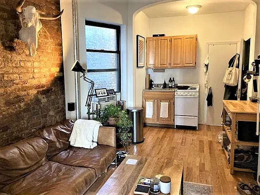 Rented by Best Apartments North Inc | media 11