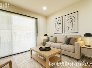 1242 N New Hampshire Ave #11, Los Angeles, CA 90029