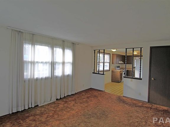 2nd image of 401 E Embert Pl