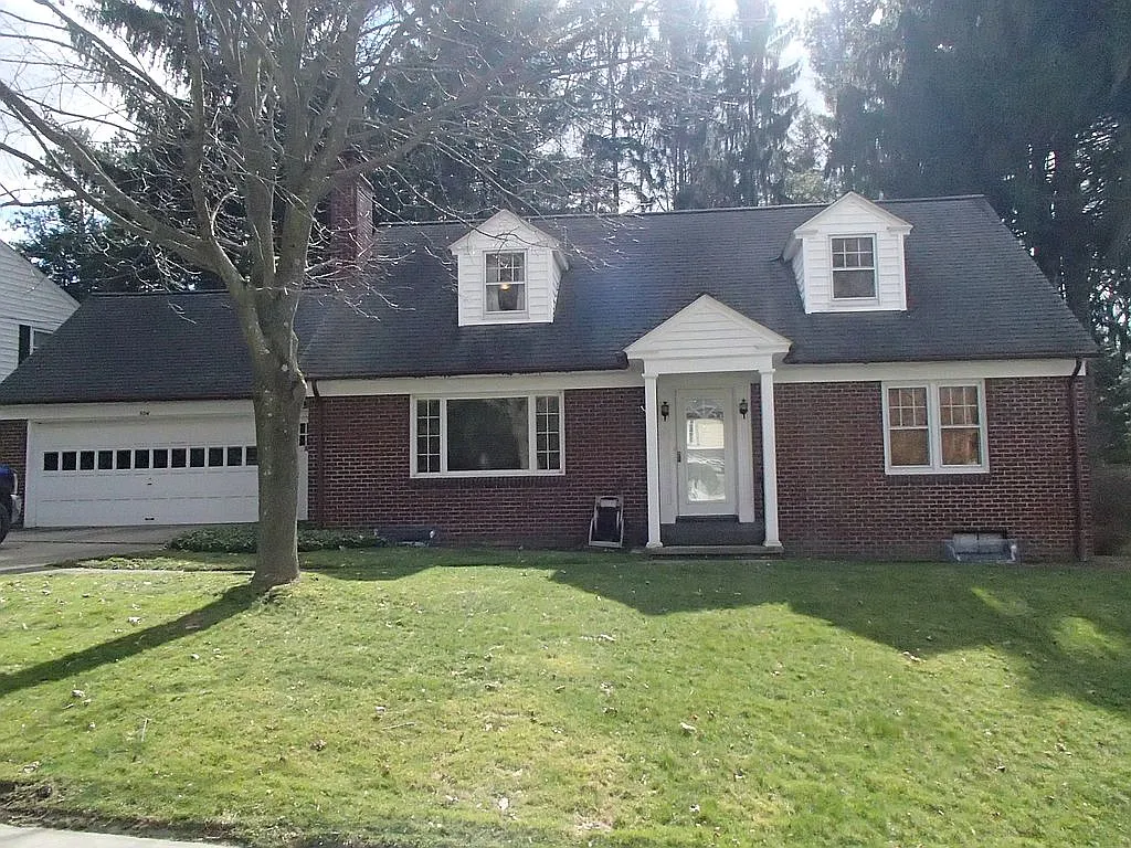 504 Cowell Ave photo 1