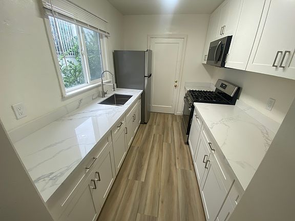 3rd image of 3520 Brighton Ave APT C
