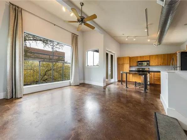 911 Keith Ln APT 11, Austin, TX 78705