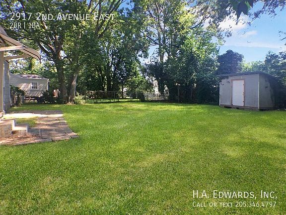 3rd image of 2917 2nd Ave E