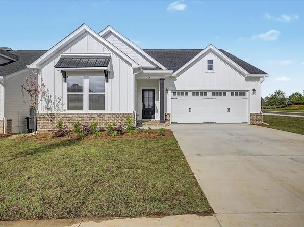 384 Bienville Pl, Tallahassee, FL 32317