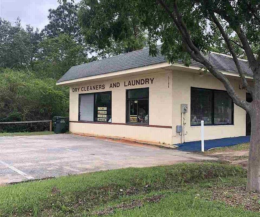 2nd image of 6188 Highway 90