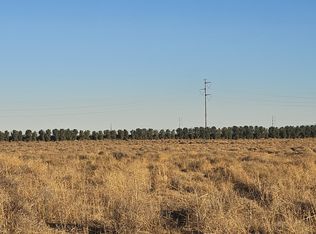 Willow Ave, Rosamond, CA 93560