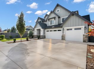 6107 S Wayland Way, Meridian, ID 83642