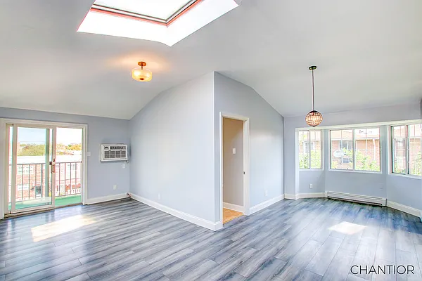 Sold by Chantior Real Estate LLC | media 14