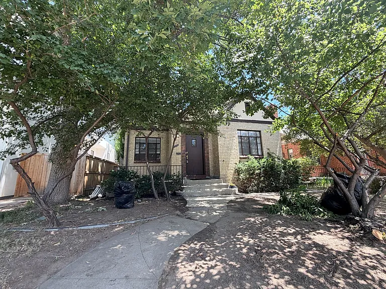 340 S Franklin St — Photo 1
