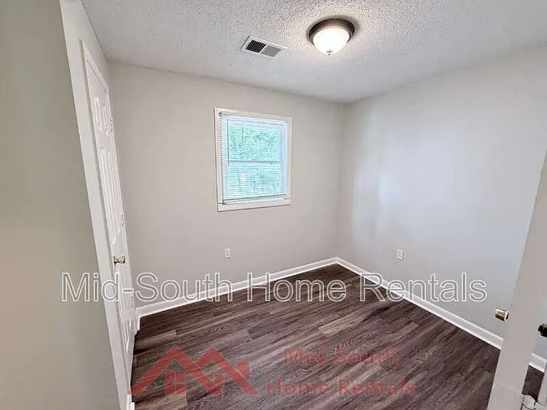 1199 Tunstall St — Photo 13