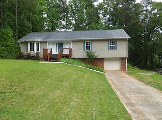 1526 Oakmont Dr, Acworth, GA 30102