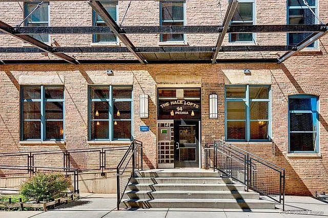 14 N Peoria St #5B — Photo 2