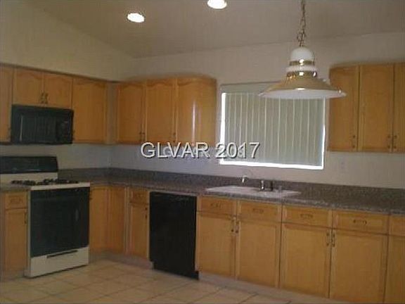 4th image of 3312 Moon River St #0