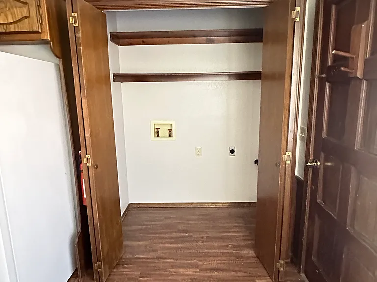 1800 Suzanne Dr — Photo 6