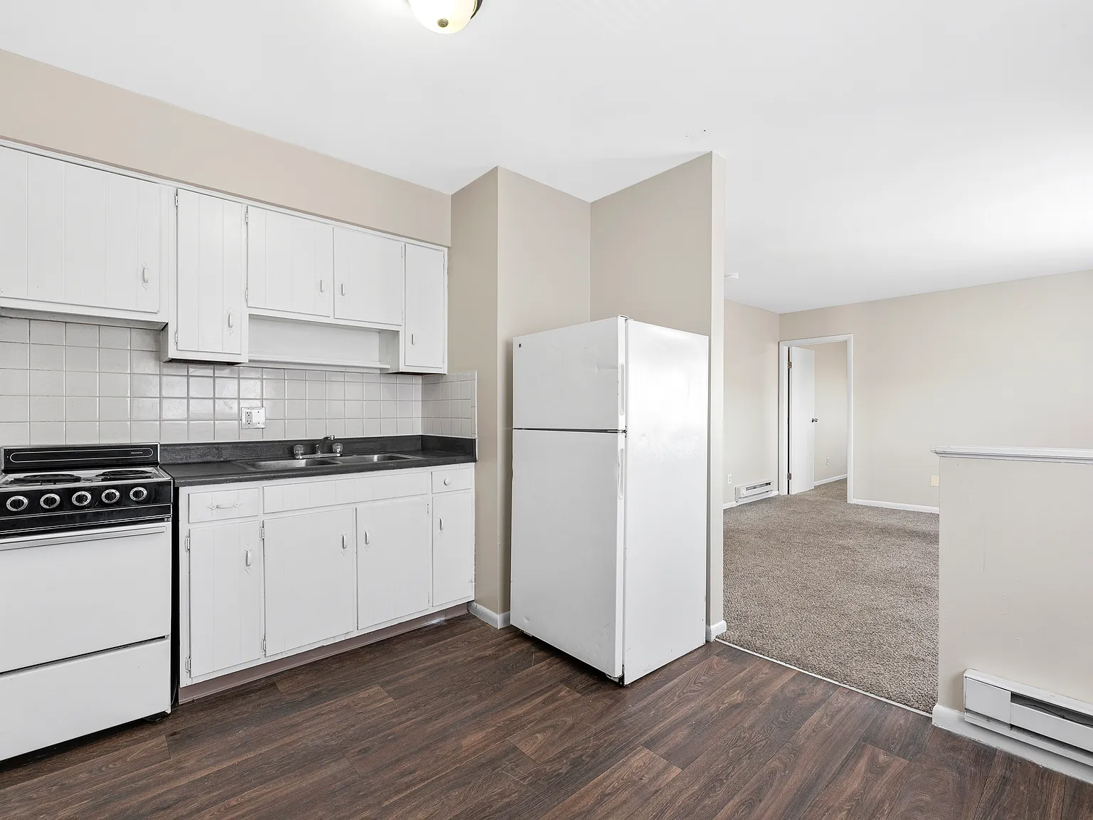 Evergreen Apartment — Photo 4