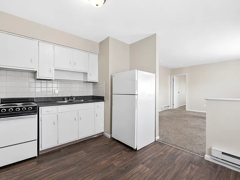 800 Harrisburg Pike #S — Photo 3
