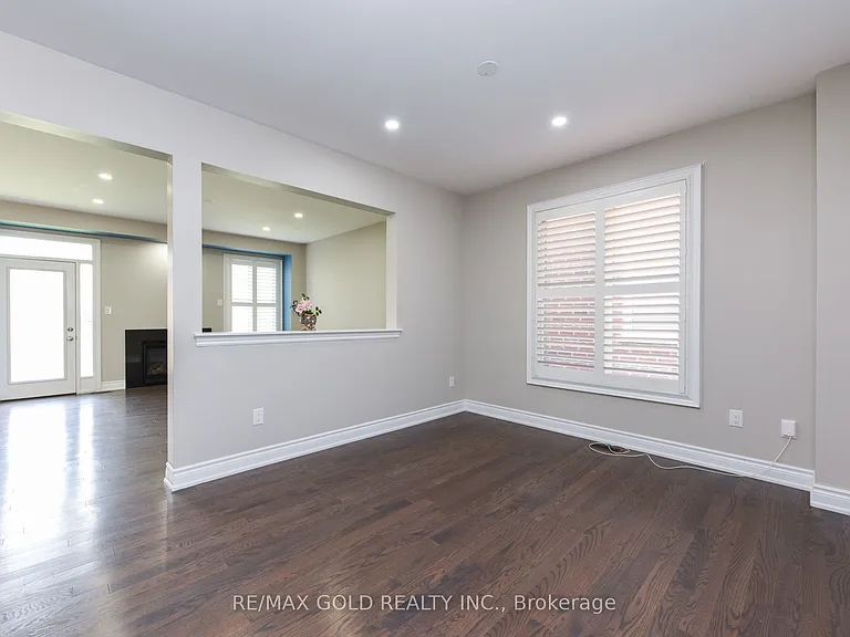 1270 McPhedran Point — Photo 10