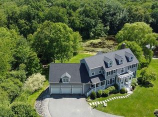 5 Meadow Pond Ln, Natick, MA 01760