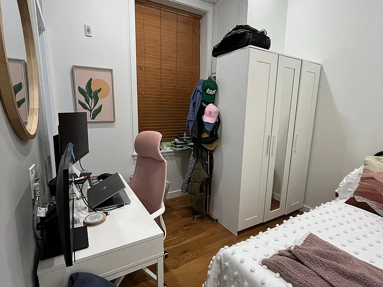 1629 Spruce St #6 — Photo 4