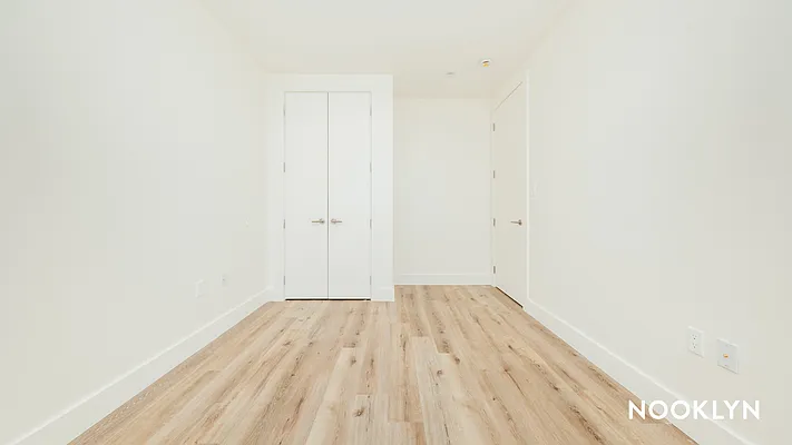 Rented by Nooklyn NYC LLC | media 50