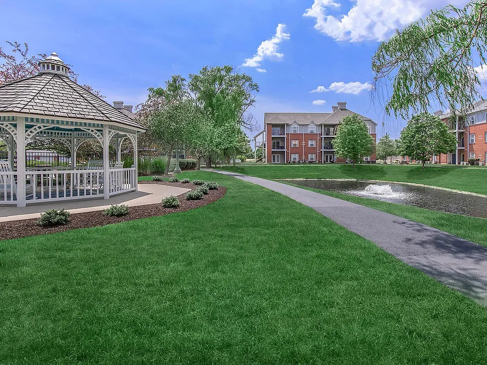 gazebo pond property