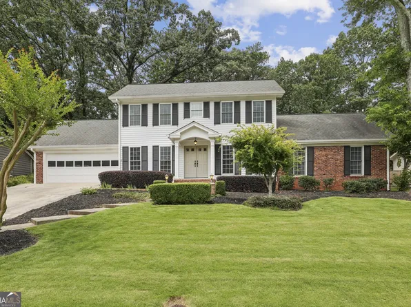 4624 Stonehenge Dr, Dunwoody, GA 30360