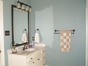 3rd image of 110 Sweetwater Trl