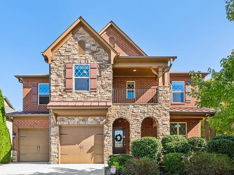 5860 Bluff Heights Dr