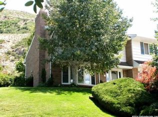 3002 E Casto Ln, Holladay, UT 84117