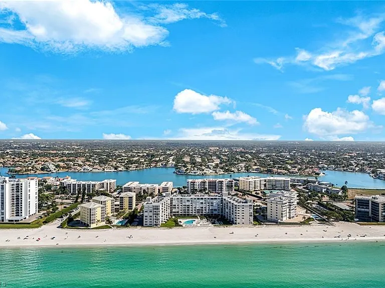 3443 Gulf Shore Blvd N #803 — Photo 27