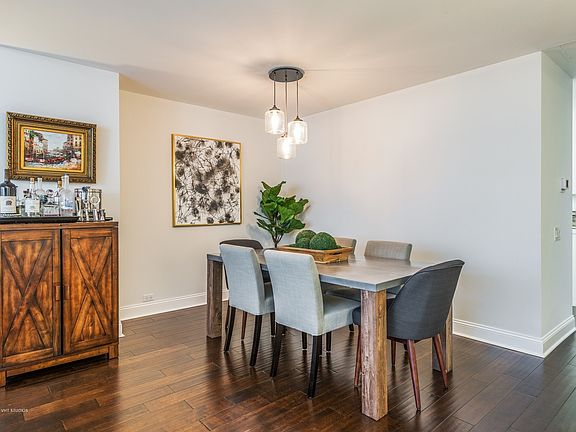 5th image of 680 N Lake Shore Dr APT 410