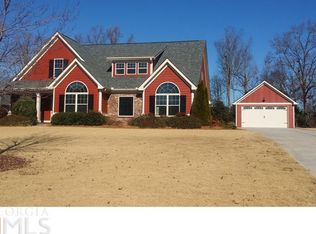 1112 Warbler Dr, Jefferson, GA 30549