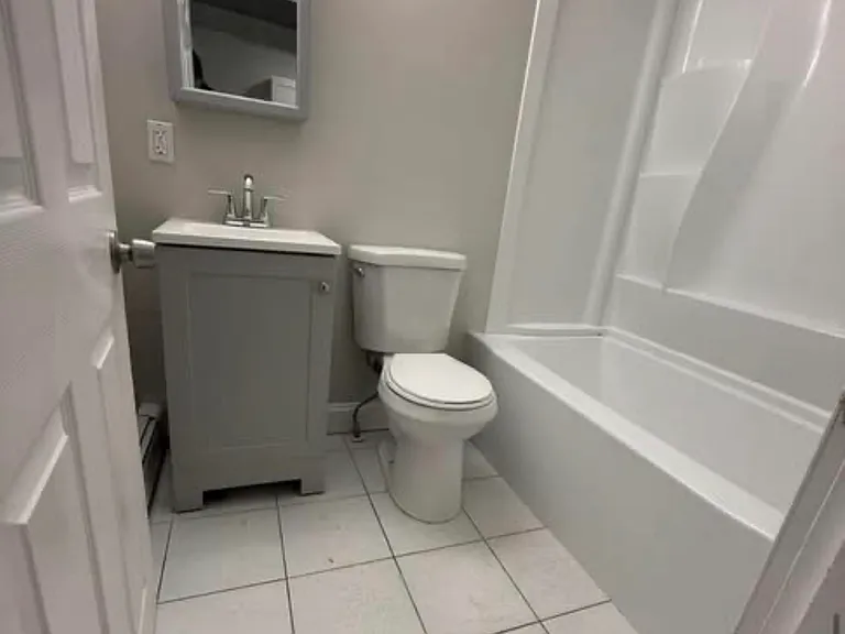 100 Trenton St #1-2-3 — Photo 3