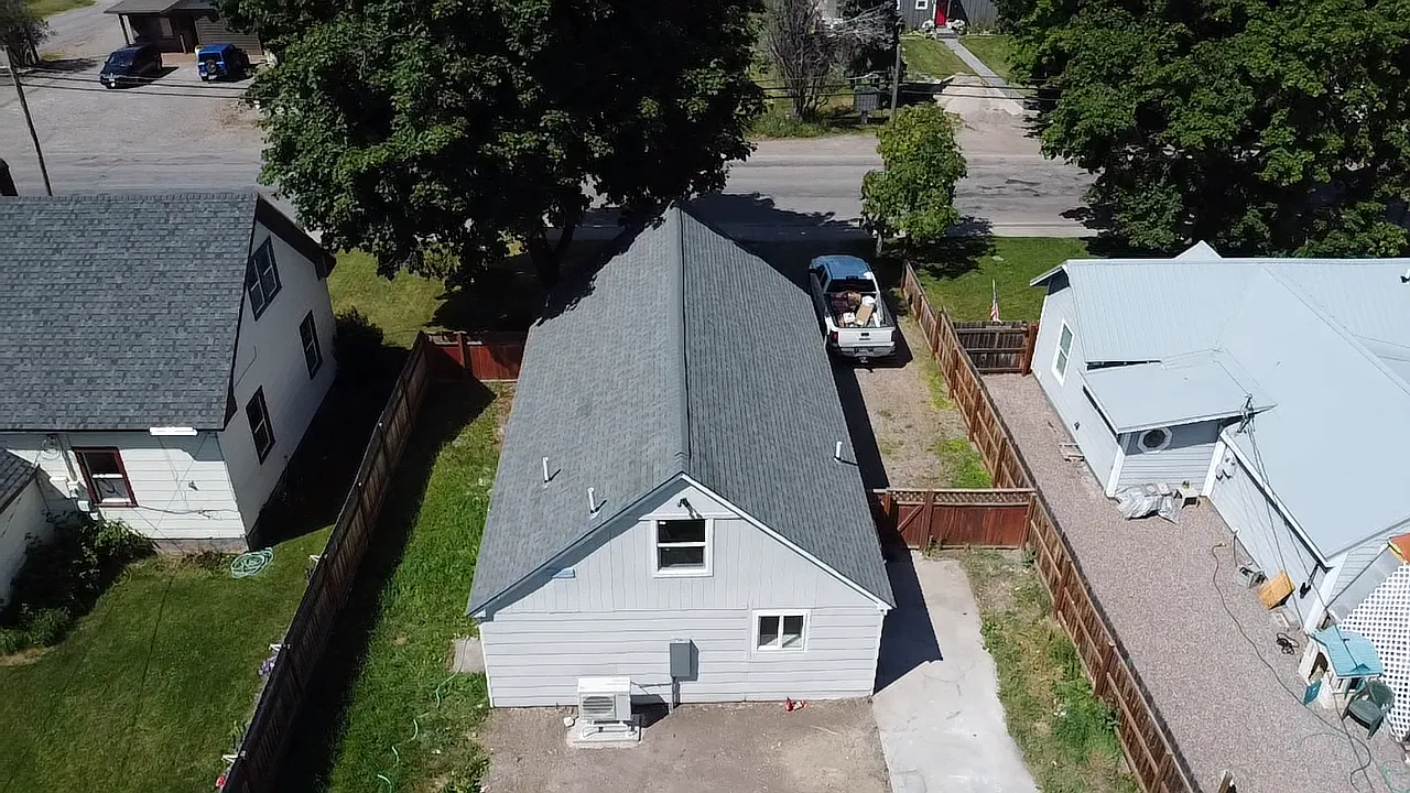 4 bed, 1400 sqft, $2,800 — Photo 1