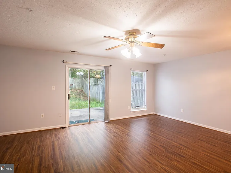 47751 Devin Cir — Photo 7