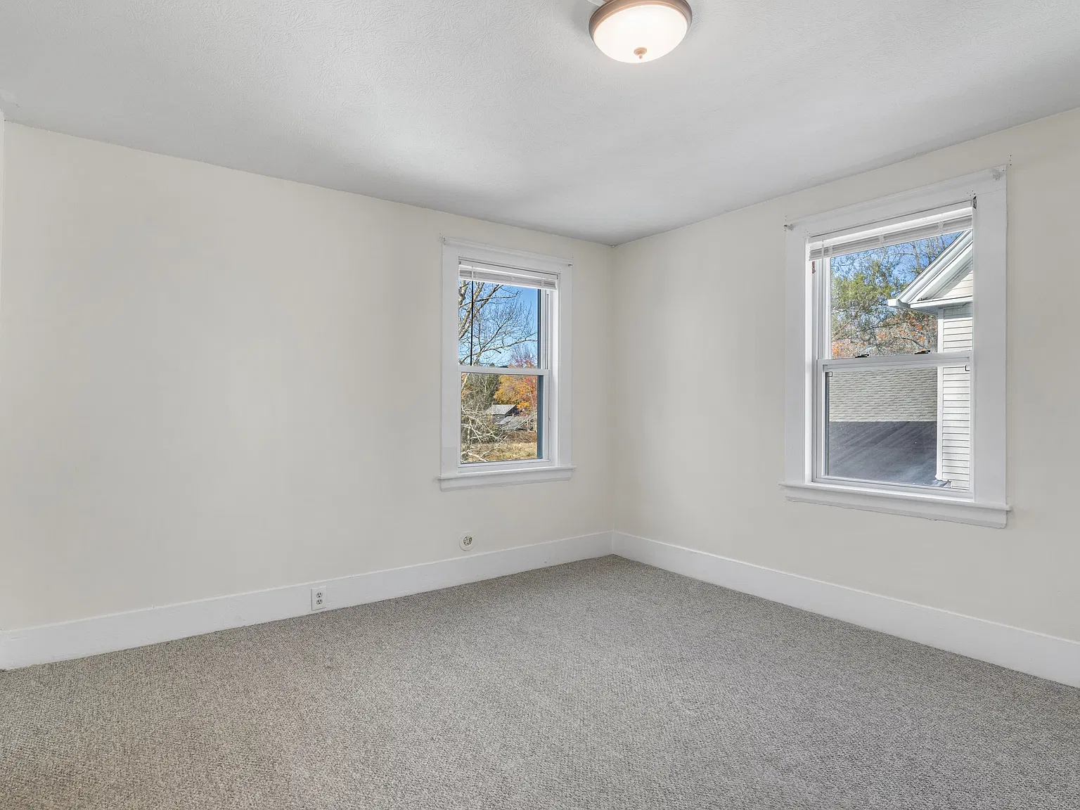 48 Storer Street - 1 — Photo 2