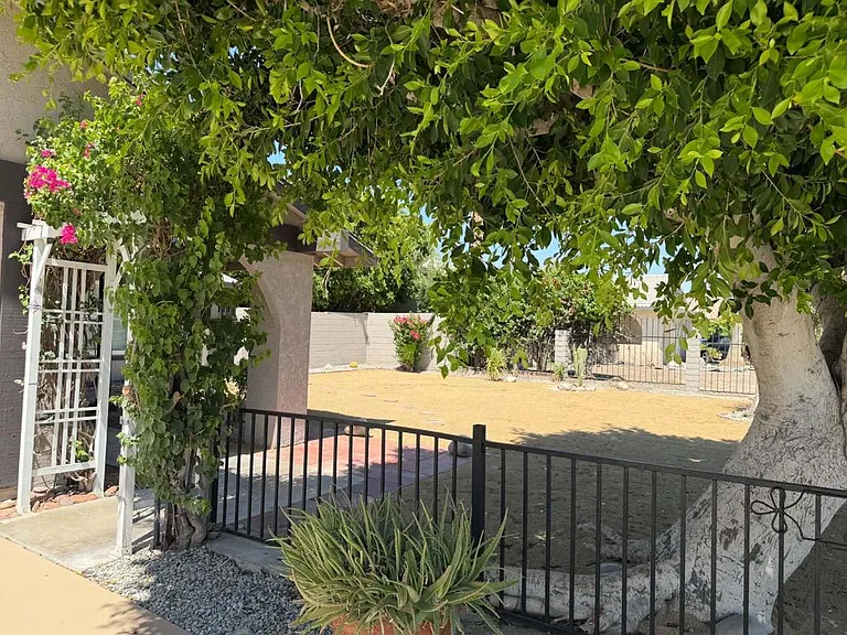 69150 San Susanna Ave — Photo 4