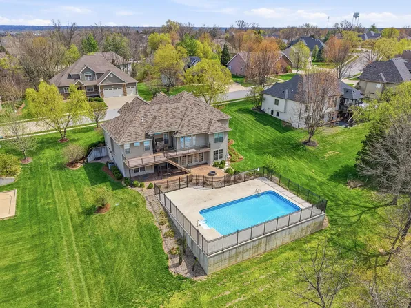 5200 Thornbrook Pkwy, Columbia, MO 65203
