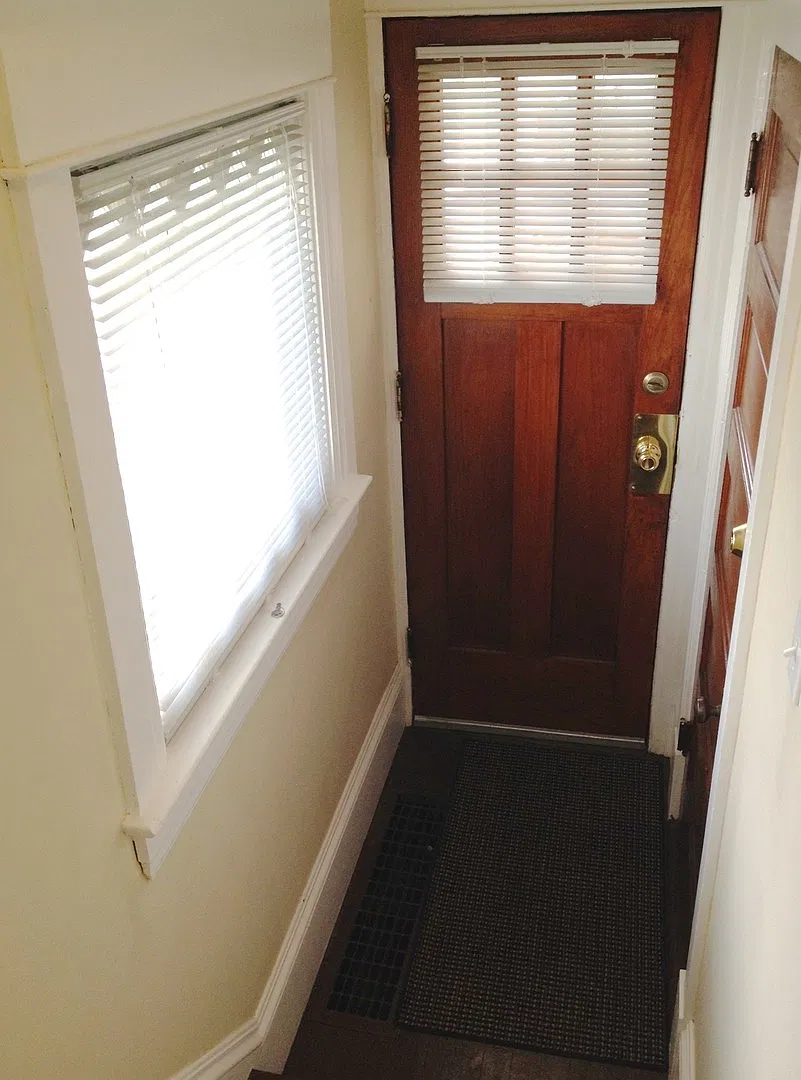 837 Lake — Photo 2