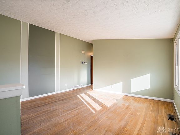 5th image of 3005 La Plata Dr