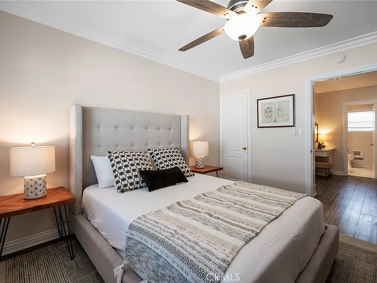 4401 E Ocean Blvd — Photo 8