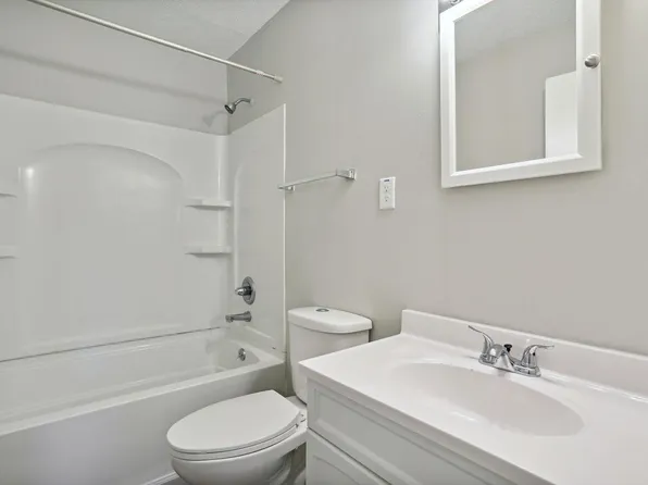 2206 Dale Dr #5, Champaign, IL 61821