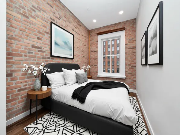 464 West 23rd Street image 3 of 9